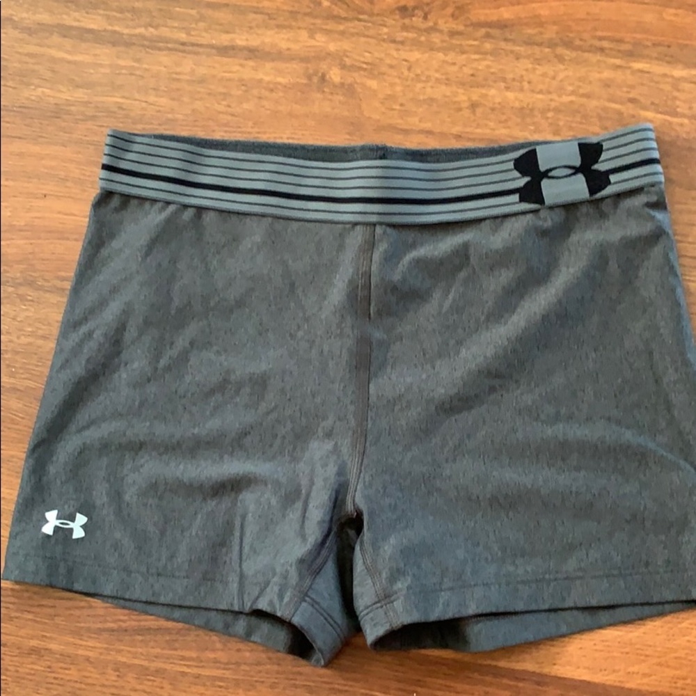 Under Armour Compression workout shorts